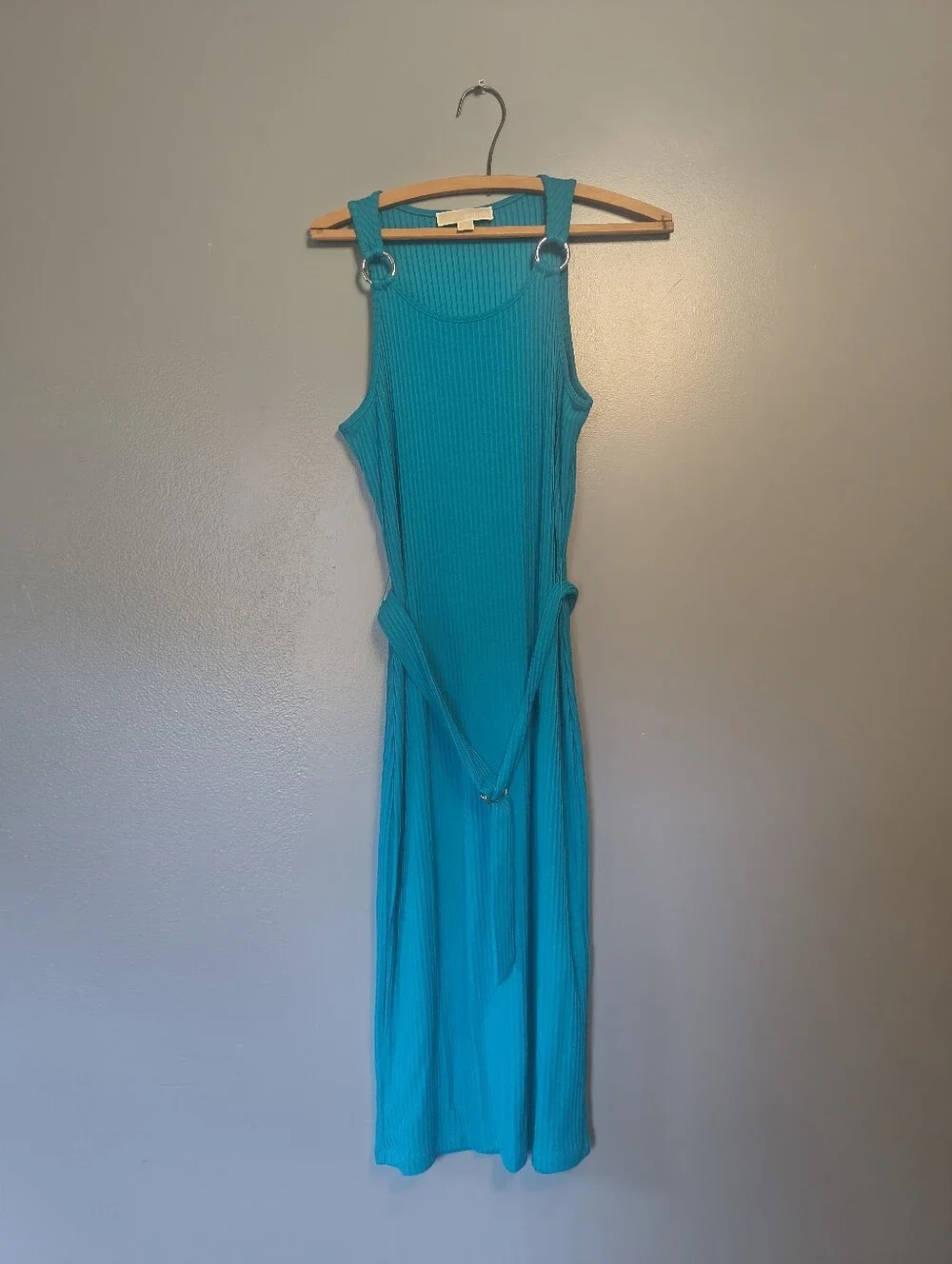 Sleeveless Ribbed Teal Midi Dress with Ring Detail